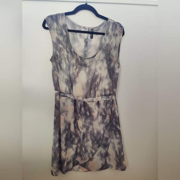 GENTLE FAWN Mini Dress - Picture 8 of 9